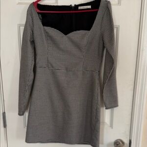 Abercrombie & Fitch Black and White Checked Long-Sleeve Mini Dress